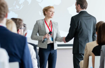 The-Ultimate-Guide-to-Scheduling-Customer-Meetings-at-Your-Events